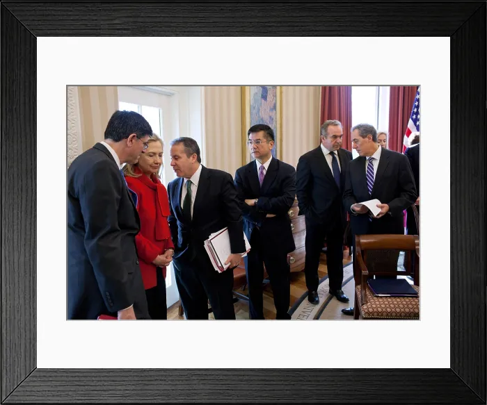 Framed Print : Gene Sperling, Economic Council Director talks with Sec. of State Hillary Clinton and Jack Lew. Behind them from left: U.S. Ambassador to China, Gary Locke; Kurt Campbell, Asst