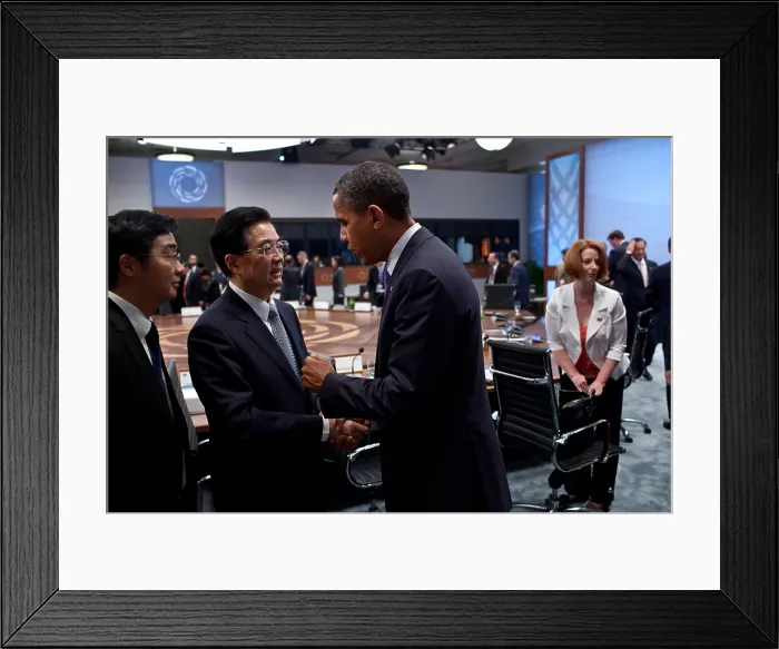 Framed Print : President Barack Obama talks with President Hu Jintao of China after the APEC summit. At right is Prime Minister Julia Gillard of Australia. Honolulu, Hawaii, Sunday, Nov
