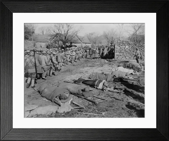 Framed Print : Chinese Civil War 1946-1949. Chinese Nationalist soldiers heading to the Su Zhou (Soochow) front, Dec. 2, 1948