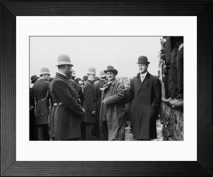 Framed Print : William Jennings Bryan escorted by 28 year old Franklin Delano Roosevelt, NYC, Oct. 27, 1908