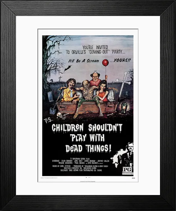 Framed Print : CHILDREN SHOULDN'T PLAY WITH DEAD THINGS, US poster art, 1972