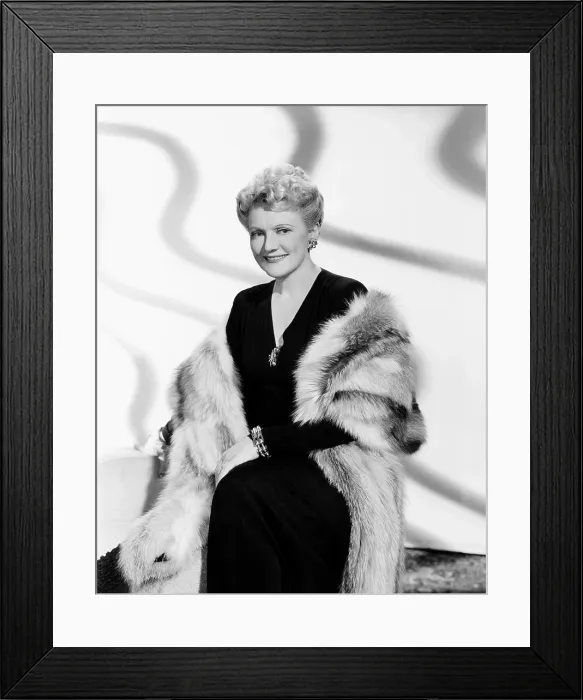 Framed Print : PERILOUS HOLIDAY, Minna Gombell, modeling a blue fox cape, 1946 Framed Print : PERILOUS HOLIDAY, Minna Gombell, modeling a blue fox cape, 1946
