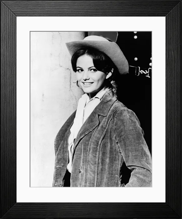 Framed Print : CIRCUS WORLD, Claudia Cardinale, 1964