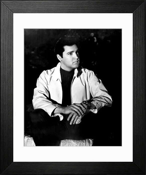 Framed Print : CLAMBAKE, Elvis Presley, 1967 Framed Print : CLAMBAKE, Elvis Presley, 1967