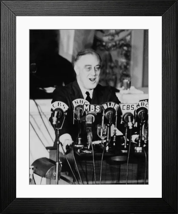 Framed Print : Franklin Roosevelt addresses Congress on the Allied WW2 Progress. Jan.7, 1943