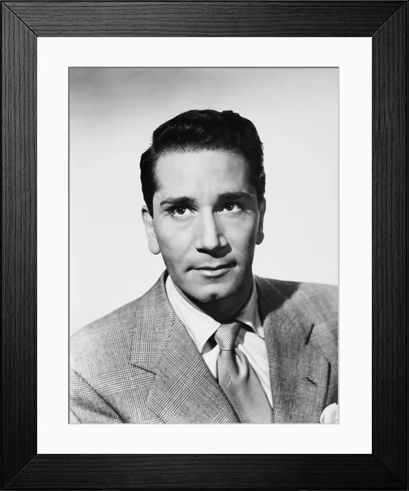 Framed Print : SOMEWHERE IN THE NIGHT, Richard Conte, 1946, TM & Copyright 20th Century Fox Film Corp. / courtesy Everett Collection