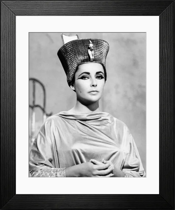 Framed Print : CLEOPATRA, Elizabeth Taylor, 1963, TM & copyright 20th Century Fox film Corp. All rights reserved Framed Print : CLEOPATRA, Elizabeth Taylor, 1963, TM & copyright 20th Century Fox film Corp. All rights reserved