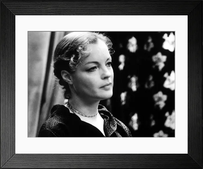 Framed Print : CLAIR DE FEMME, Romy Schneider, 1979, (c) Atlantic Releasing / courtesy Everett Collection
