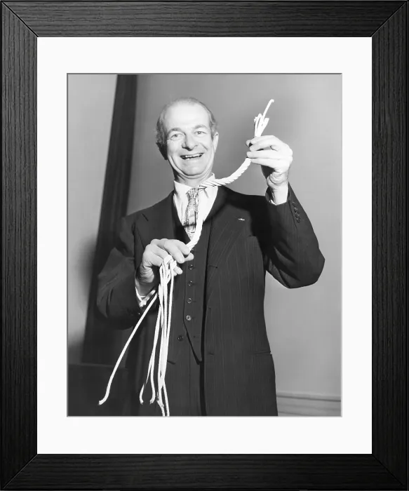 Framed Print : Linus Carl Pauling was awarded the Nobel Prize in Chemistry in 1954. In 1962, for his peace activism, he was awarded the Nobel Peace Prize. - (BSLOC_2015_1_61)