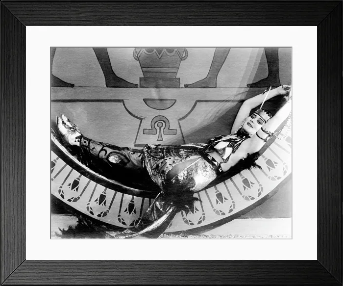 Framed Print : CLEOPATRA, Theda Bara, costume and set by George James Hopkins, 1917, Fox Film Corporation, TM & Copyright / courtesy Everett Collection