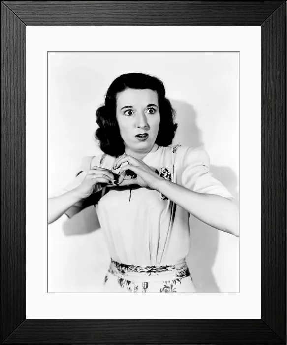 Framed Print : WHO DONE IT?, Mary Wickes, 1942