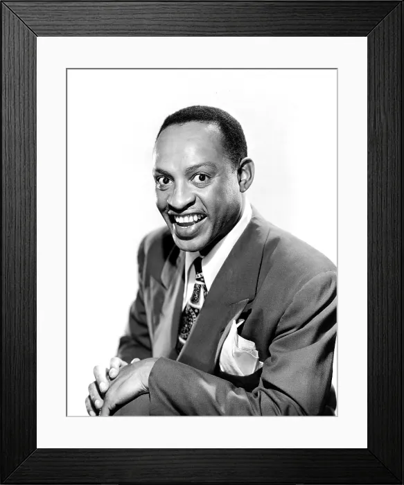 Framed Print : A SONG IS BORN, Lionel Hampton, 1948 Framed Print : A SONG IS BORN, Lionel Hampton, 1948