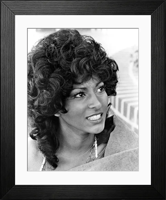 Framed Print : COFFY, Pam Grier, 1973