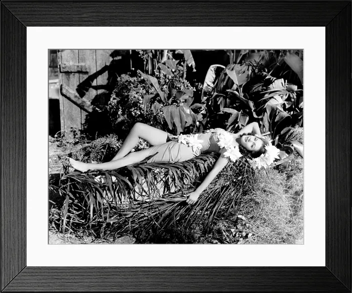 Framed Print : SOUTH OF TAHITI, Maria Montez, 1941