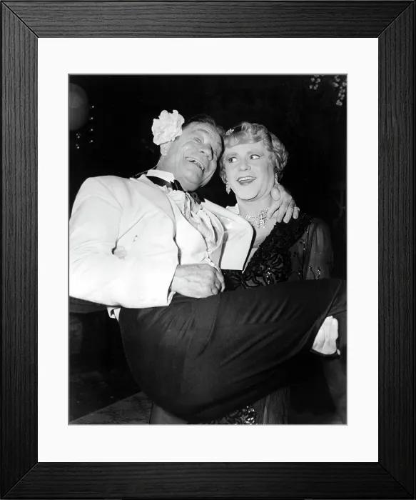 Framed Print : SOME LIKE IT HOT, Joe E. Brown, Jack Lemmon, 1959