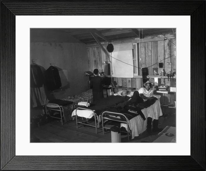 Framed Print : Japanese-American couple in bleak barracks quarters at the Salinas, California assembly center in March 1942 Framed Print : Japanese-American couple in bleak barracks quarters at the Salinas, California assembly center in March 1942
