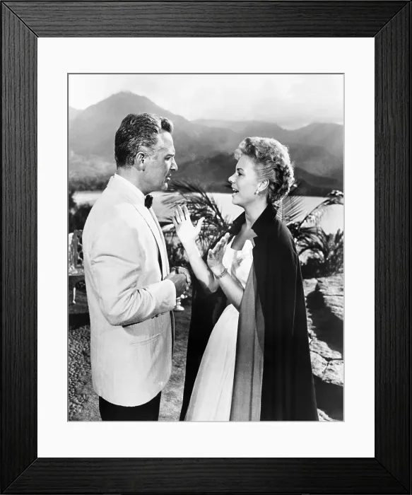 Framed Print : SOUTH PACIFIC, from left, Rossano Brazzi, Mitzi Gaynor, 1958, TM and Copyright 20th Century Fox Film Corp. All rights reserved