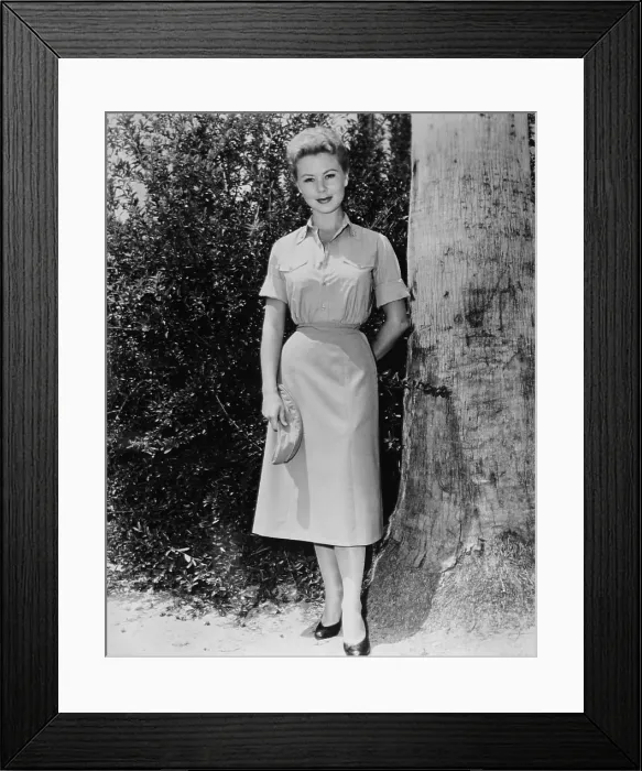 Framed Print : SOUTH PACIFIIC, Mitzi Gaynor, 1958, TM & Copyright 20th Century Fox Film Corp. / courtesy Everett Collection Framed Print : SOUTH PACIFIIC, Mitzi Gaynor, 1958, TM & Copyright 20th Century Fox Film Corp. / courtesy Everett Collection