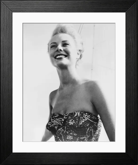 Framed Print : SOUTH PACIFIC, Mitzi Gaynor, 1958, TM & Copyright 20th Century Fox Film Corp. / courtesy Everett Collection Framed Print : SOUTH PACIFIC, Mitzi Gaynor, 1958, TM & Copyright 20th Century Fox Film Corp. / courtesy Everett Collection