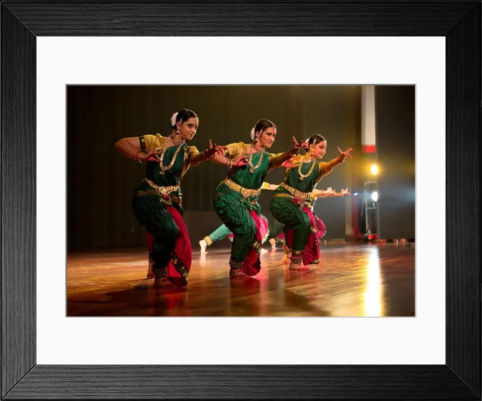 Framed Print : Indian dancers perform prior to the State Dinner for President Obama at Rashtrapati Bhawan. New Delhi, India, Jan. 25, 2015. (BSLOC_2015_13_211) Framed Print : Indian dancers perform prior to the State Dinner for President Obama at Rashtrapati Bhawan. New Delhi, India, Jan. 25, 2015. (BSLOC_2015_13_211)