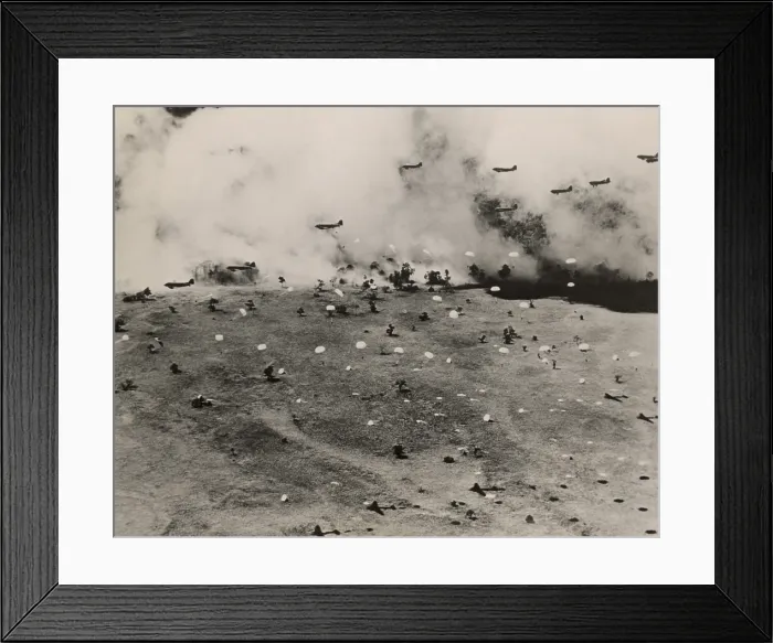 Framed Print : U.S. paratroopers jump near Lae, New Guinea, Sept. 5, 1943. Army Air Forces dropped airborne forces to secure Nadzab Airfield Framed Print : U.S. paratroopers jump near Lae, New Guinea, Sept. 5, 1943. Army Air Forces dropped airborne forces to secure Nadzab Airfield