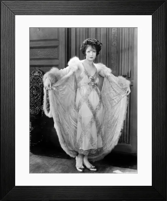 Framed Print : CHILDREN OF DIVORCE, Clara Bow, 1927 Framed Print : CHILDREN OF DIVORCE, Clara Bow, 1927