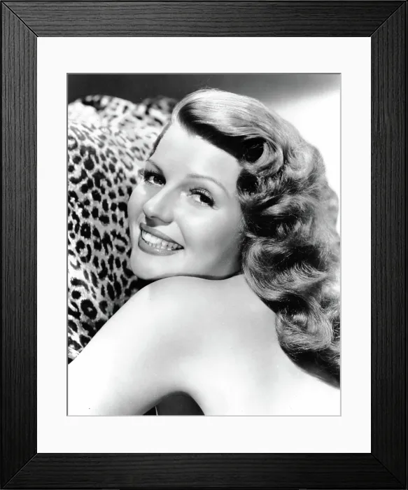 Framed Print : COVER GIRL, Rita Hayworth, 1944 Framed Print : COVER GIRL, Rita Hayworth, 1944