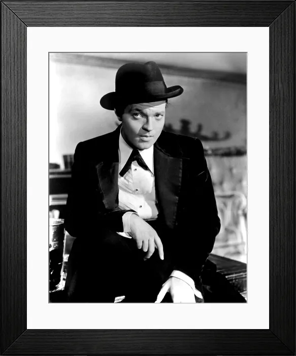 Framed Print : CITIZEN KANE, Orson Welles, 1941 Framed Print : CITIZEN KANE, Orson Welles, 1941