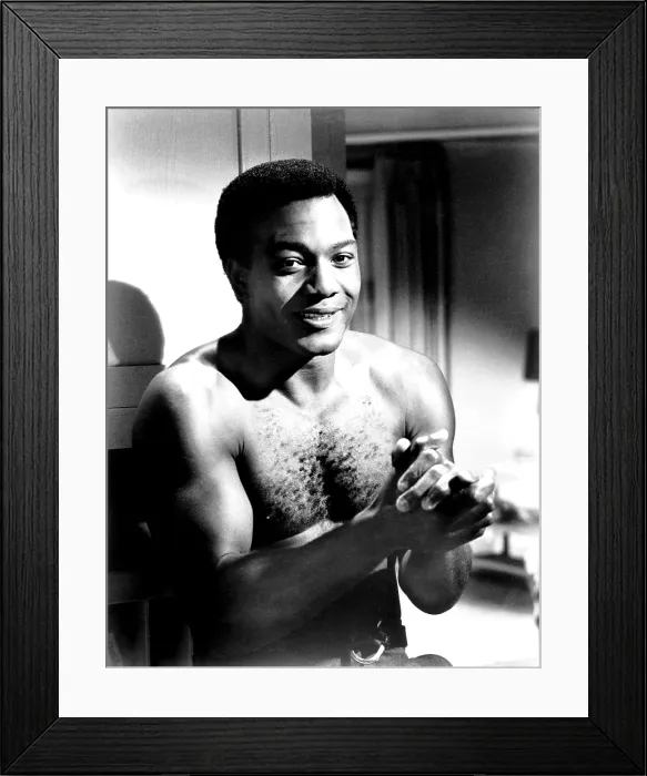 Framed Print : THE SPLIT, Jim Brown, 1968