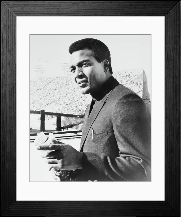Framed Print : THE SPLIT, Jim Brown, 1968