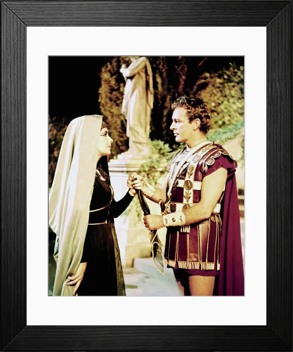 Framed Print : CLEOPATRA, from left: Elizabeth Taylor, Richard Burton, 1963, TM and Copyright 20th Century-Fox Film Corp. All Rights Reserved