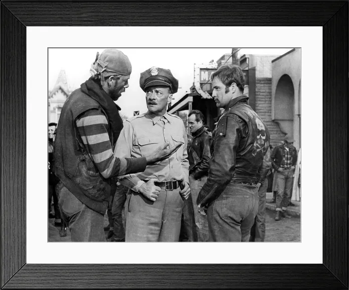 Framed Print : THE WILD ONE, Lee Marvin, Robert Keith, Marlon Brando, 1954 Framed Print : THE WILD ONE, Lee Marvin, Robert Keith, Marlon Brando, 1954