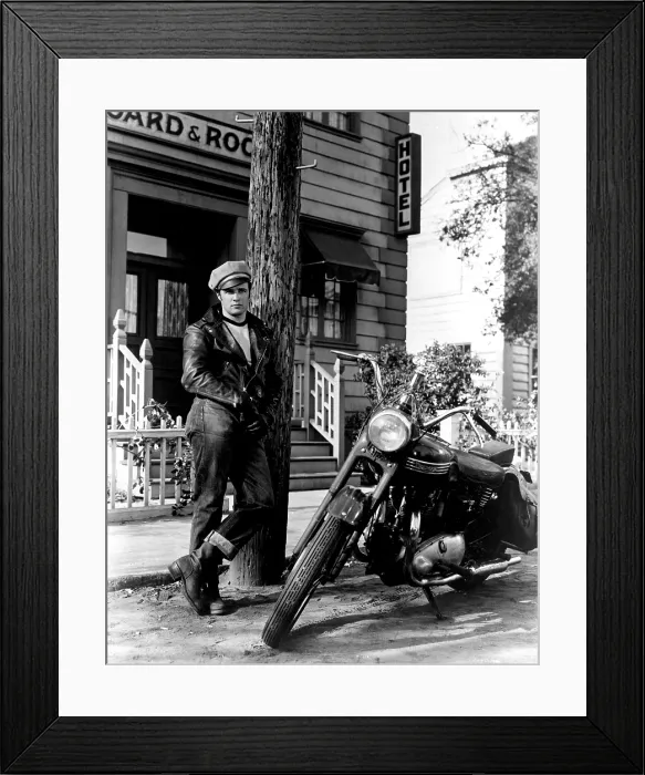 Framed Print : THE WILD ONE, Marlon Brando, 1954