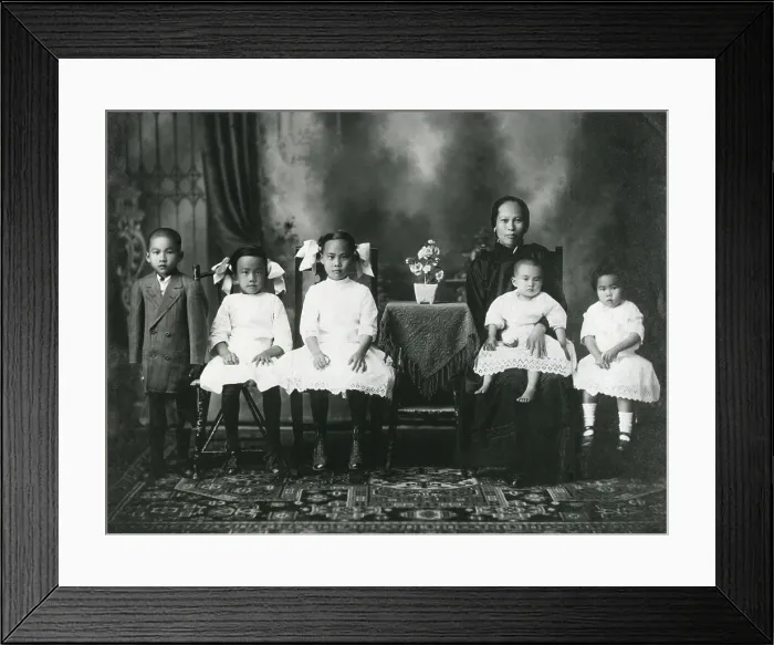 Framed Print : Lee Wai She and five children in studio portrait of unknown Hawaiian photographer, 1913 Framed Print : Lee Wai She and five children in studio portrait of unknown Hawaiian photographer, 1913