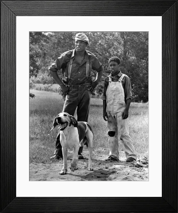 Framed Print : SOUNDER, Paul Winfield, Kevin Hooks, 1972 Framed Print : SOUNDER, Paul Winfield, Kevin Hooks, 1972