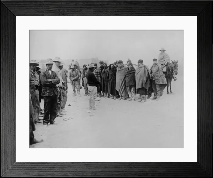 Framed Print : Federal soldiers to be executed after defeat in Battle of Ojinaga by Villas rebel forces, Jan. 1914