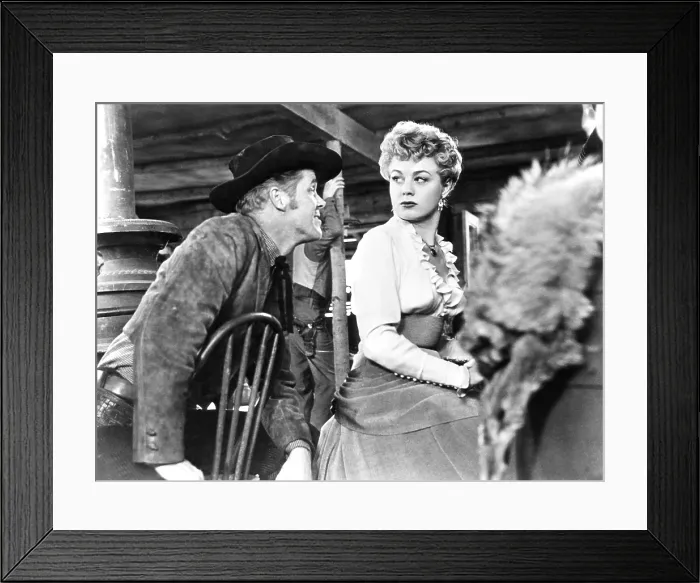 Framed Print : WINCHESTER 73, Dan Duryea, Shelley Winters, 1950 Framed Print : WINCHESTER 73, Dan Duryea, Shelley Winters, 1950