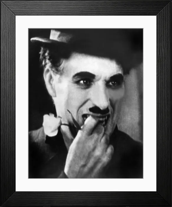 Framed Print : CITY LIGHTS, Charlie Chaplin, 1931 Framed Print : CITY LIGHTS, Charlie Chaplin, 1931