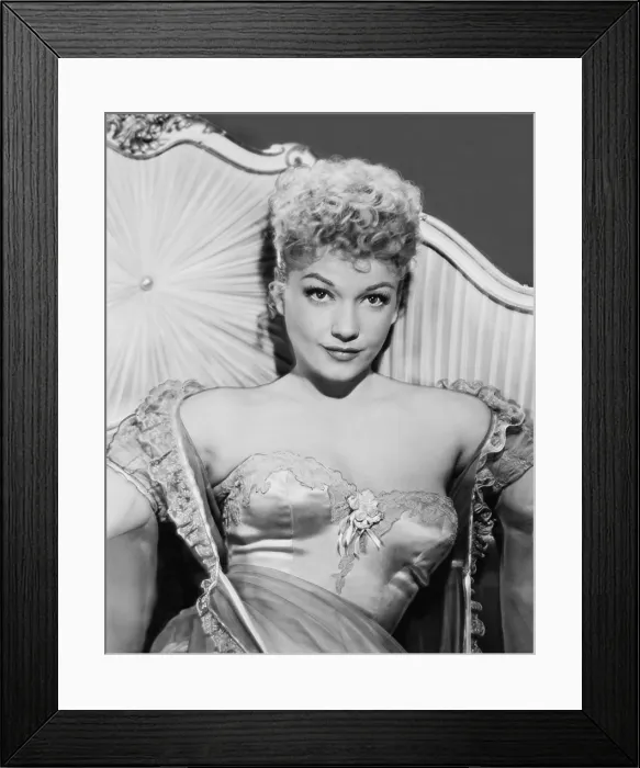 Framed Print : THE SPOILERS, Anne Baxter, 1955