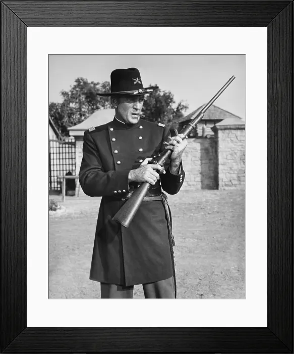 Framed Print : SPRINGFIELD RIFLE, Gary Cooper, 1952 Framed Print : SPRINGFIELD RIFLE, Gary Cooper, 1952
