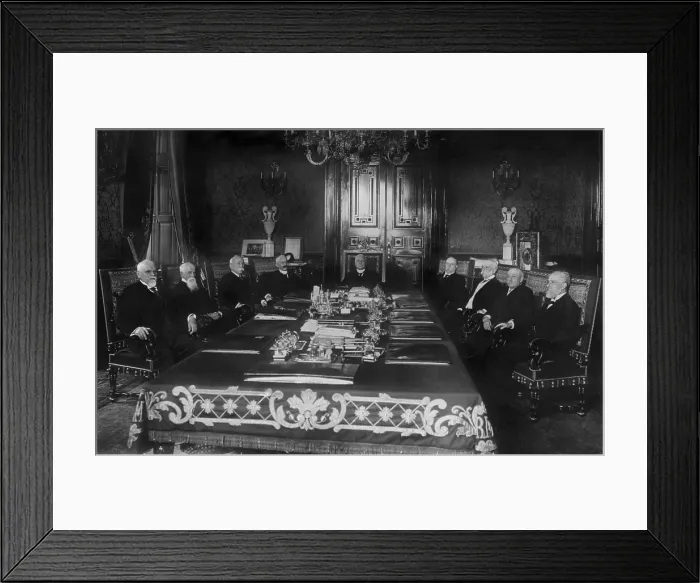 Framed Print : Porfirio Diaz, President of Mexico, with his Cabinet, c 1900-1910