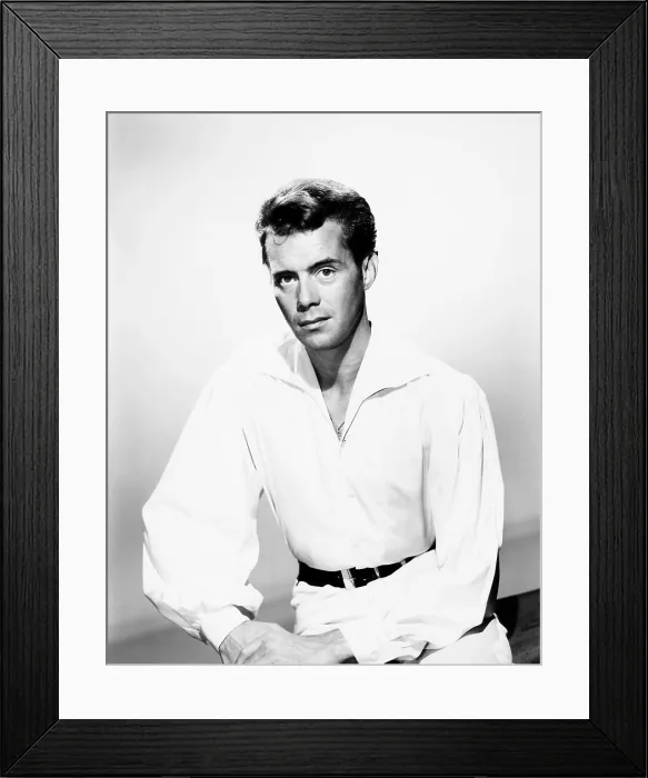 Framed Print : SONG WITHOUT END, Dirk Bogarde as Franz Liszt, 1960 Framed Print : SONG WITHOUT END, Dirk Bogarde as Franz Liszt, 1960