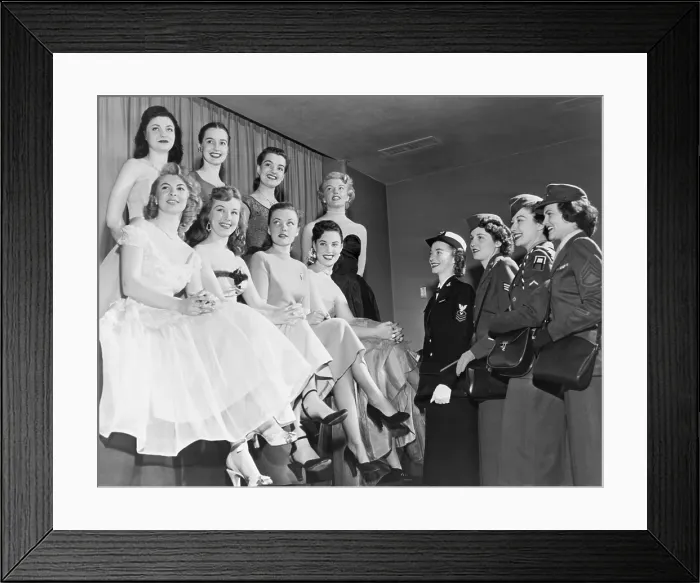 Framed Print : Representatives of the armed forces picking Miss Armed Forces in 1951 Framed Print : Representatives of the armed forces picking Miss Armed Forces in 1951