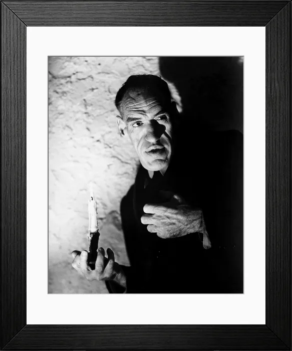 Framed Print : THE SPIDER WOMAN STRIKES BACK, Rondo Hatton, 1946
