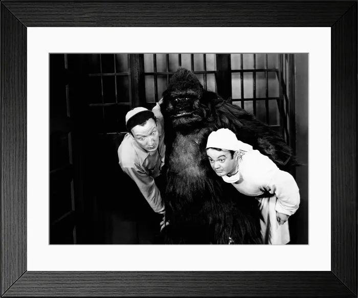Framed Print : SPOOK BUSTERS, from left, Huntz Hall, Leo Gorcey, 1946