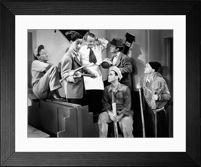 Framed Print : SPOOK BUSTERS, from left, Huntz Hall, Bobby Jordan, Bernard Gorcey, Leo Gorcey, (back), David Gorcey, William Benedict, 1946 Framed Print : SPOOK BUSTERS, from left, Huntz Hall, Bobby Jordan, Bernard Gorcey, Leo Gorcey, (back), David Gorcey, William Benedict, 1946