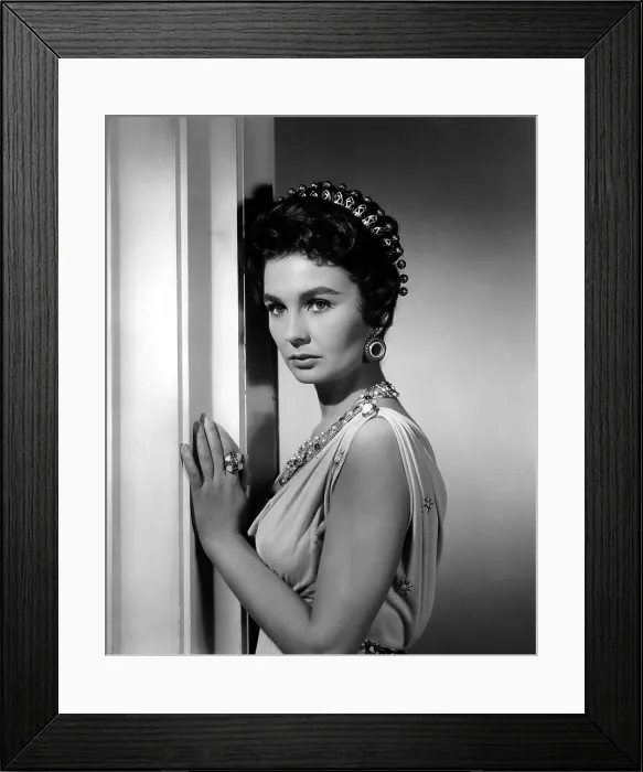 Framed Print : SPARTACUS, Jean Simmons, 1960 Framed Print : SPARTACUS, Jean Simmons, 1960