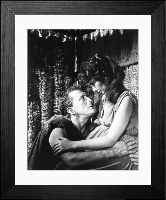 Framed Print : SPARTACUS, from left, Kirk Douglas, Jean Simmons, 1960 Framed Print : SPARTACUS, from left, Kirk Douglas, Jean Simmons, 1960