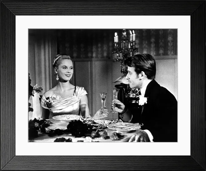 Framed Print : WILD STRAWBERRIES, (aka SMULTRONSTALLET), Bibi Andersson, Bjorn Bjelfvenstam, 1957