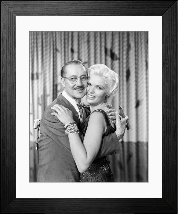 Framed Print : WILL SUCCESS SPOIL ROCK HUNTER?, Groucho Marx, Jayne Mansfield, 1957. TM and Copyright 20th Century Fox Film Corp. All rights reserved. Courtesy: Everett Collection